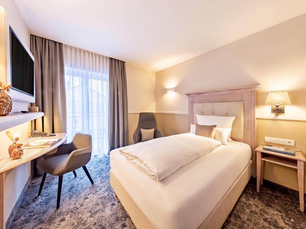Landgasthof Hotel Gentner Norimberga Esterno foto